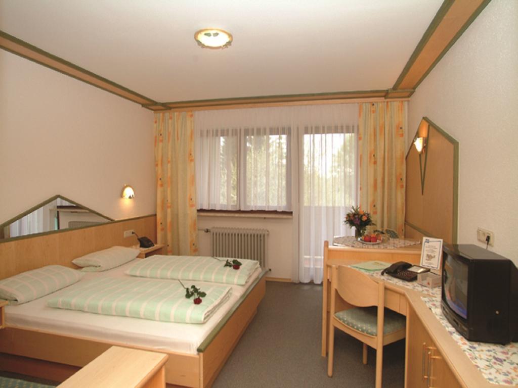 Wellness- Und Wohlfuehlhotel Waldeck Bodenmais Pokoj fotografie