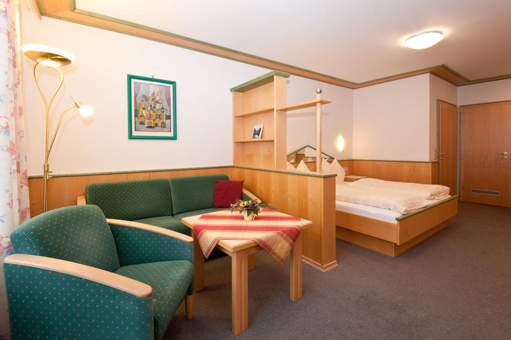 Wellness- Und Wohlfuehlhotel Waldeck Bodenmais Pokoj fotografie